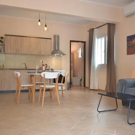 Agatha'S Spacious Modern Apt-1 Peritheia Exterior photo